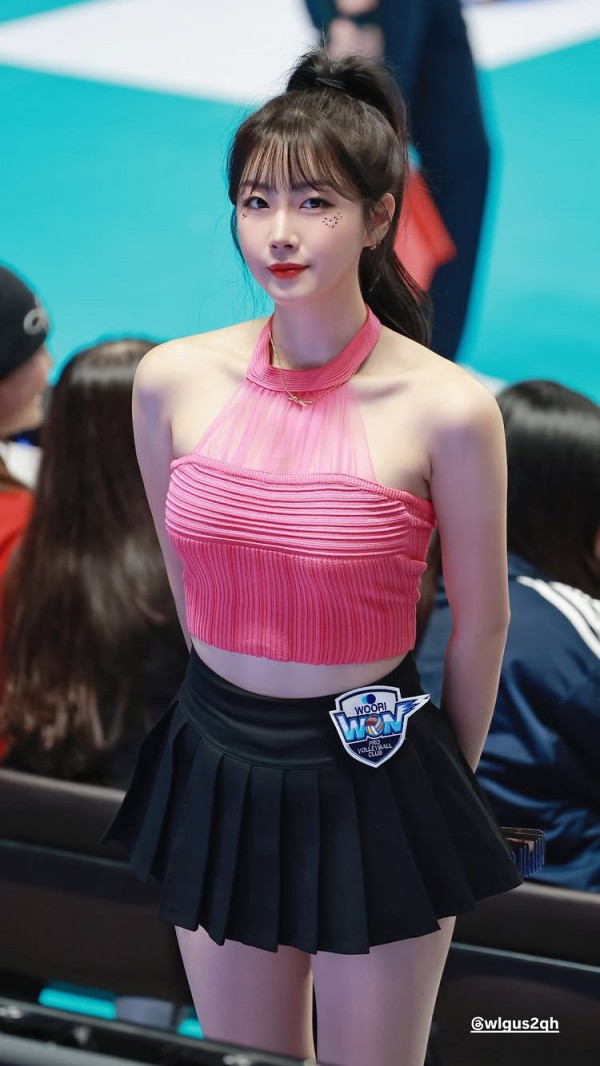 1090285295_Ou86WAnI_1740359676.jpg