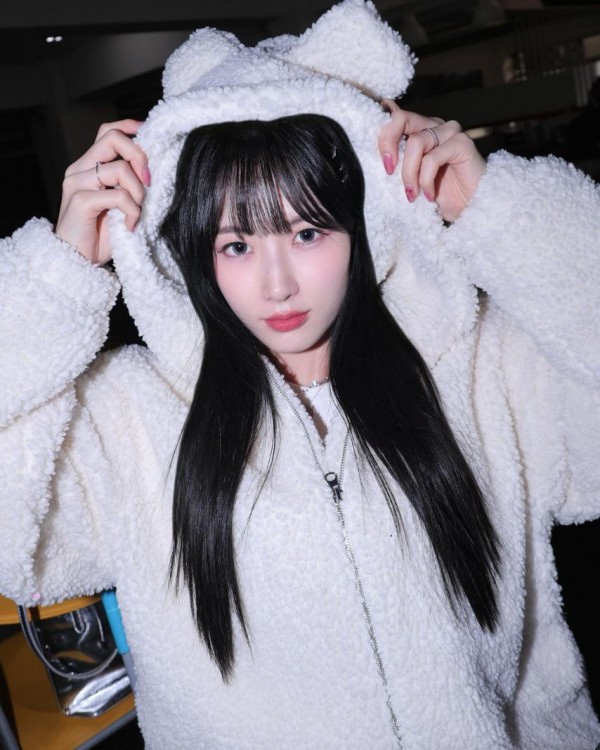 1090285994_NVY3Z2HG_1740101847.jpg